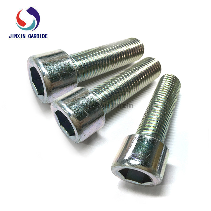 Farklı Boyutta Yüksek Mukavemetli Altıgen Cıvata