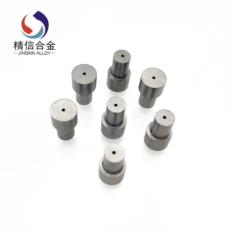 karb&uuml;r &ccedil;ubuklar