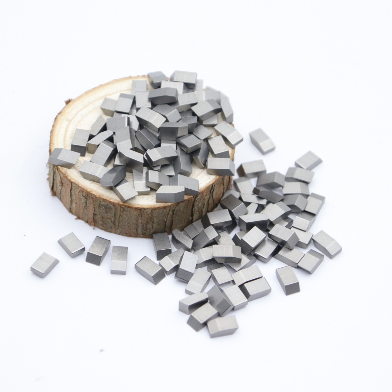 Testere Bıçakları için Sermet Uçları Nedir?